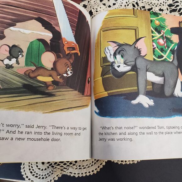 Vintage 1954 LGB Little Golden Book Tom and Jerry Christmas Book Childrens - Picture 6 of 8